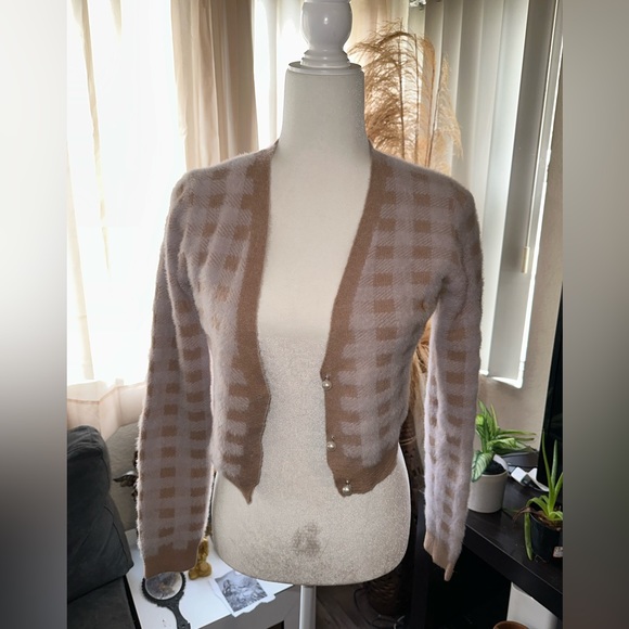 Haute Monde Checkered Cardigan - Picture 4 of 14